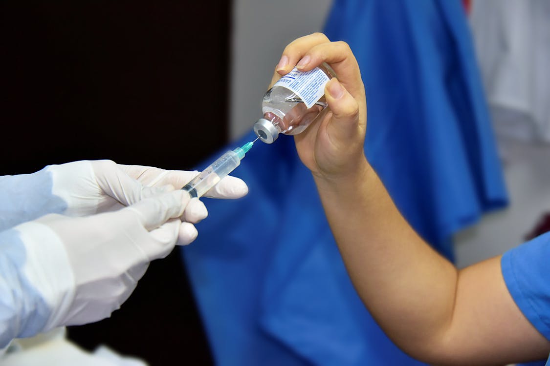 GLP-1 Semaglutide weight loss injection therapy